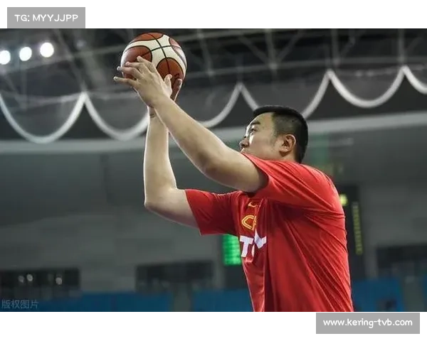 国际球员点赞成都服务 中垒俱乐部获赠多国纪念品展友谊